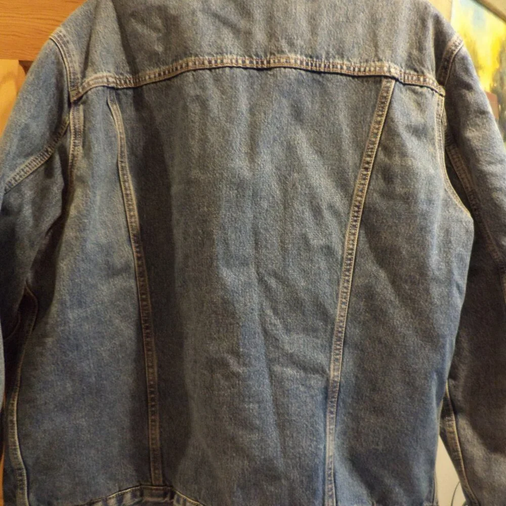 LEVI STRAUSS & CO. JEAN Jacket - DENIM Jacket - Fleece Lined-Loose Fit Size: XXL - Picture 11 of 13